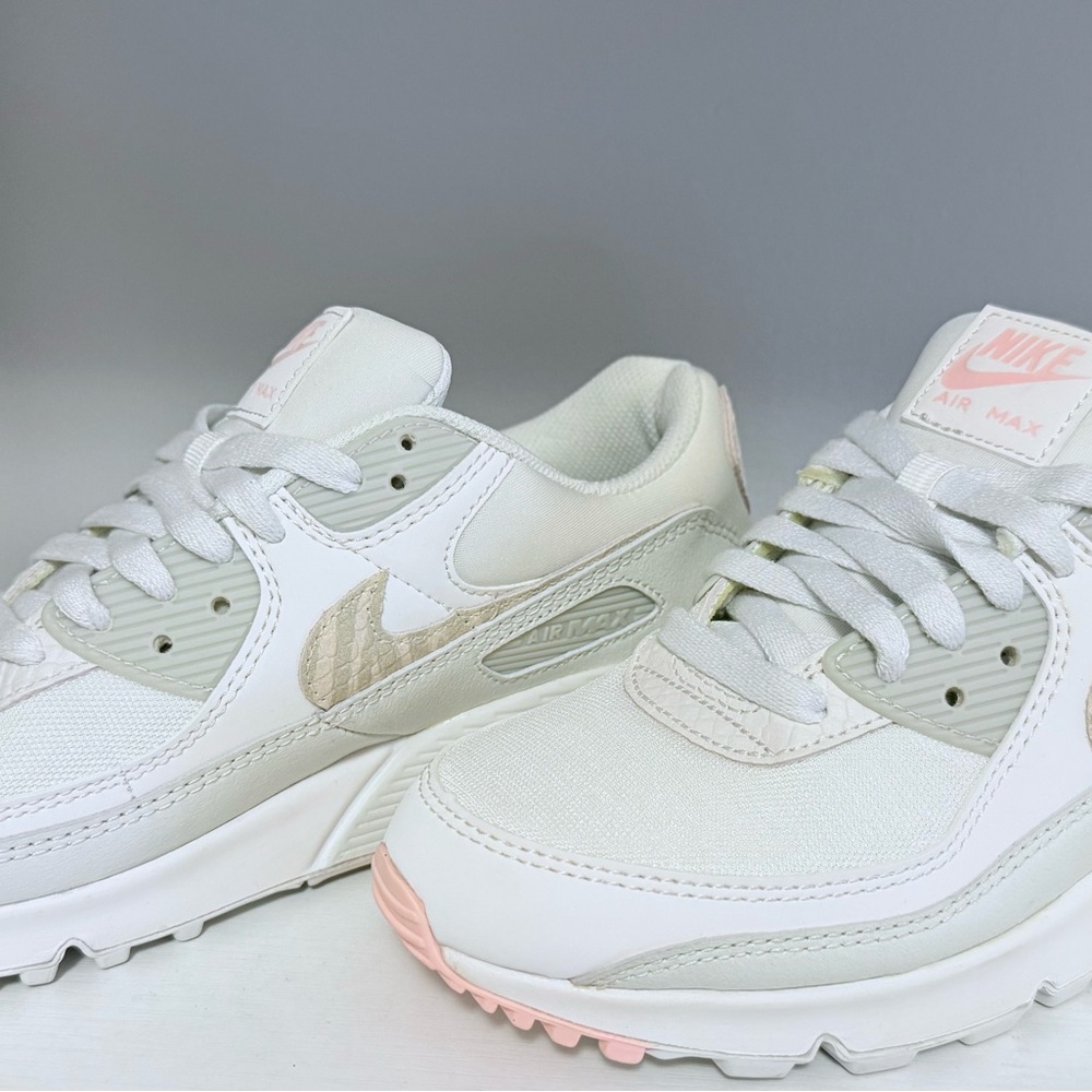 🔥🔥Nike Air Max 90 SE 'safari Summit White Light Bone 🔥🔥 never worn 🔥 - Picture 3 of 6